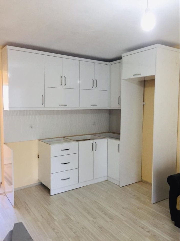Modern Luxury Kitchen - Project Gallery Image 2