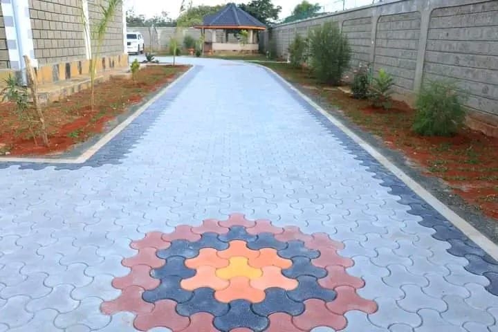 Landscaping & Paving - Outdoors services by Genjomu Construction